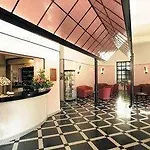 Salus Hotel 3*
