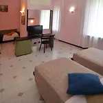 Отель Salus 3*