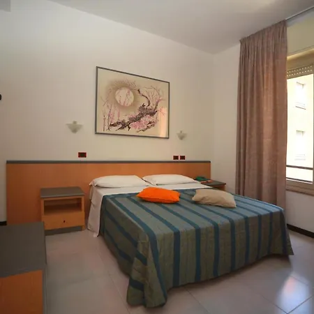 Salus Hotel