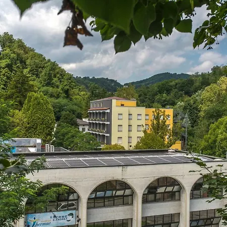Hotel Salus Sant'Andrea Bagni